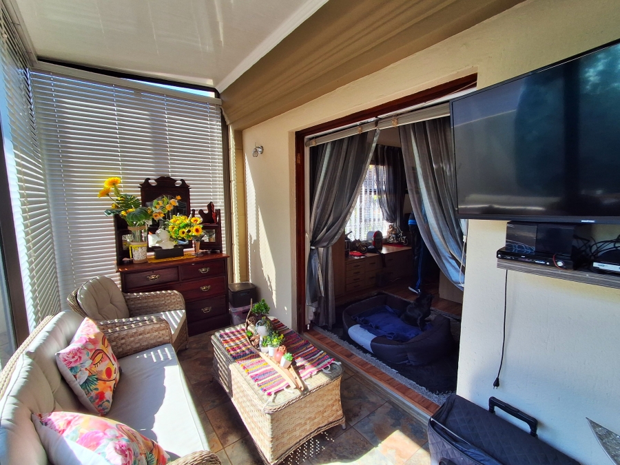 3 Bedroom Property for Sale in Melodie North West